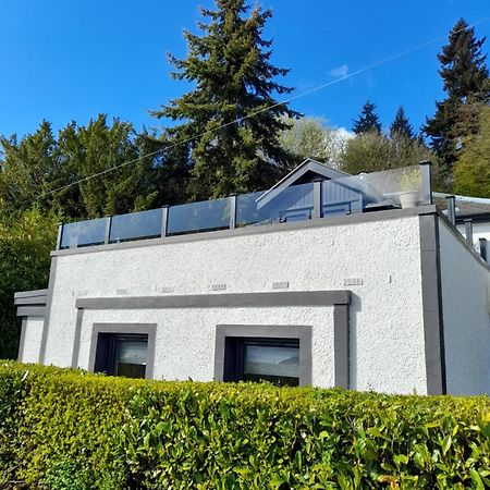 Cosy Lochside Cottage With Mountain And Sea Views Clynder Esterno foto