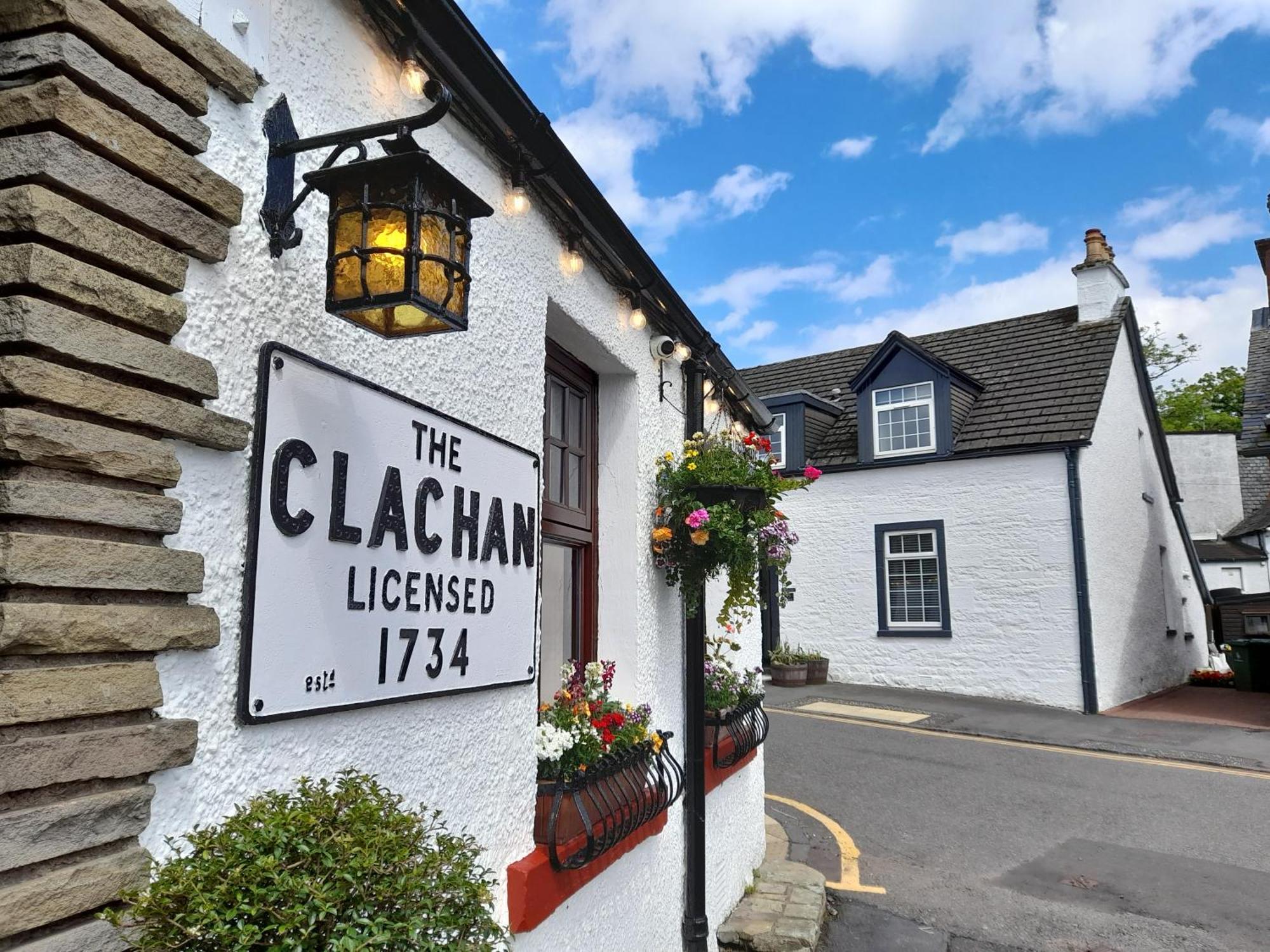 Cosy Lochside Cottage With Mountain And Sea Views Clynder Esterno foto