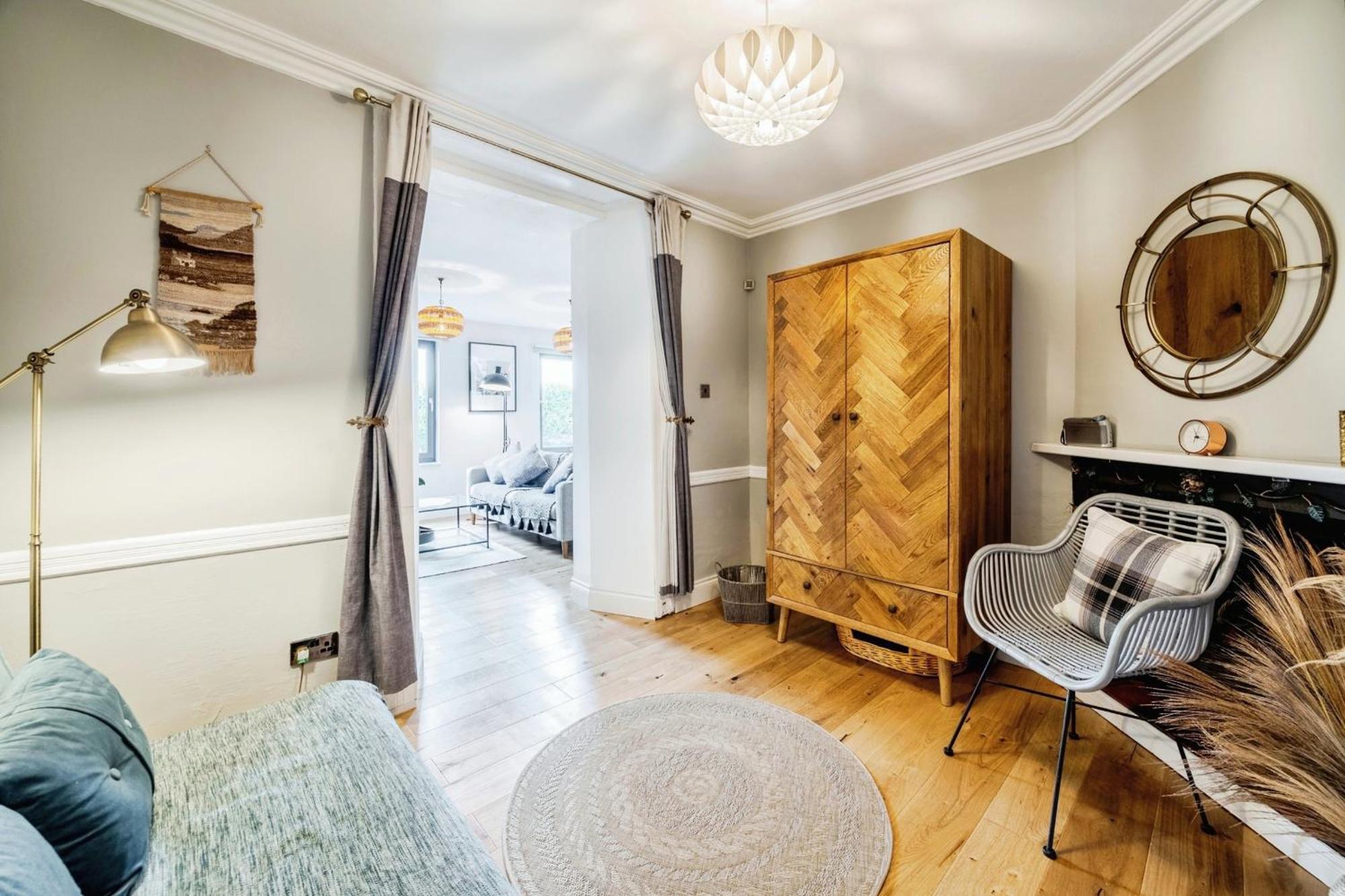 Cosy Lochside Cottage With Mountain And Sea Views Clynder Esterno foto